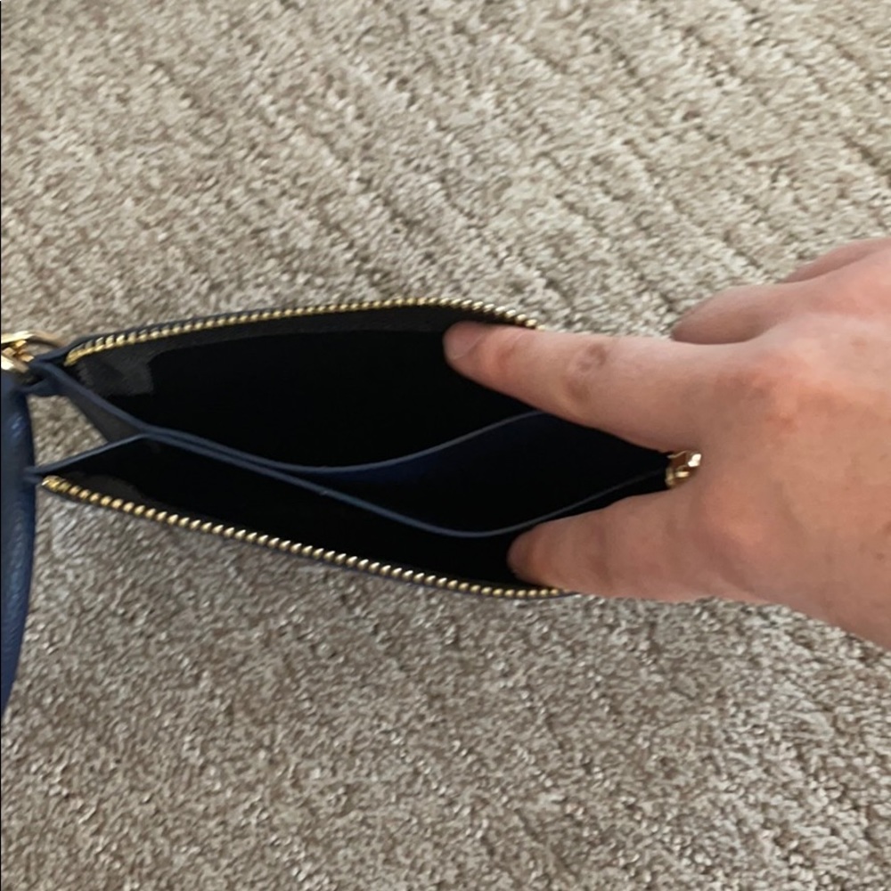 Wallet/wristlet - Picture 2 of 2